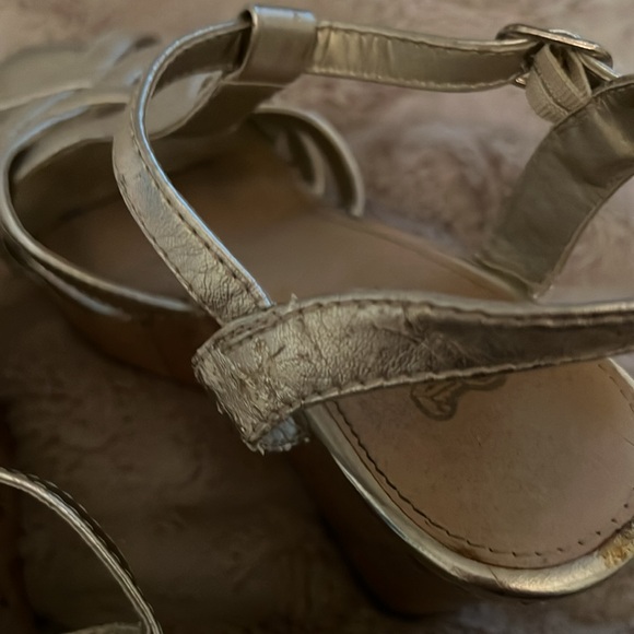 Brash gold cork platform sandal - Picture 3 of 4